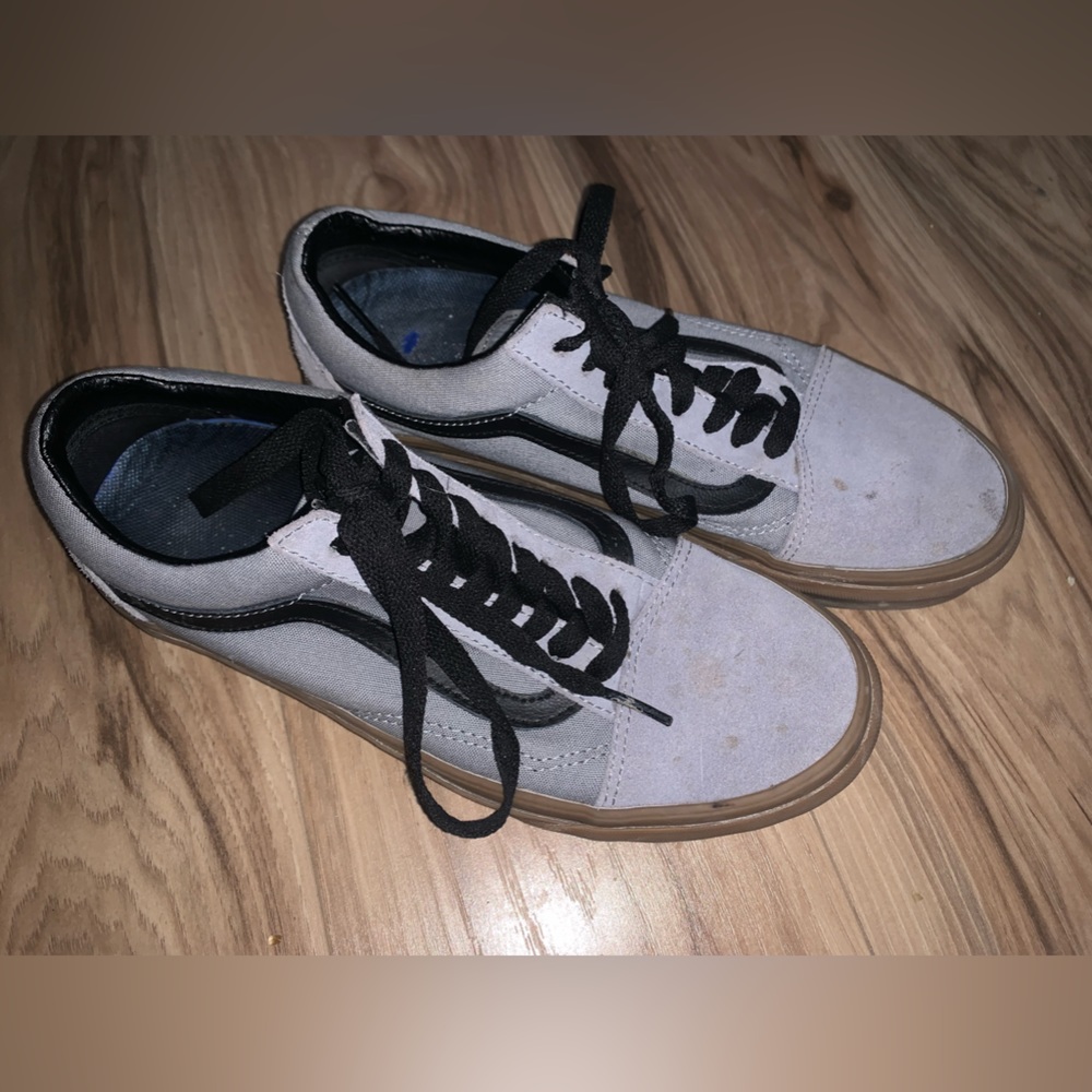 Grey and tan van
